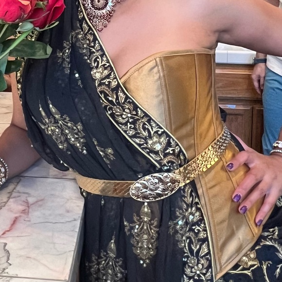 Hemant Trevedi 3 piece Black and gold/mustard embroidered 3 piece outfit. Medium - Picture 4 of 8